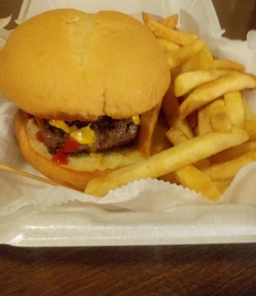 Bacon Cheeseburger & Fries