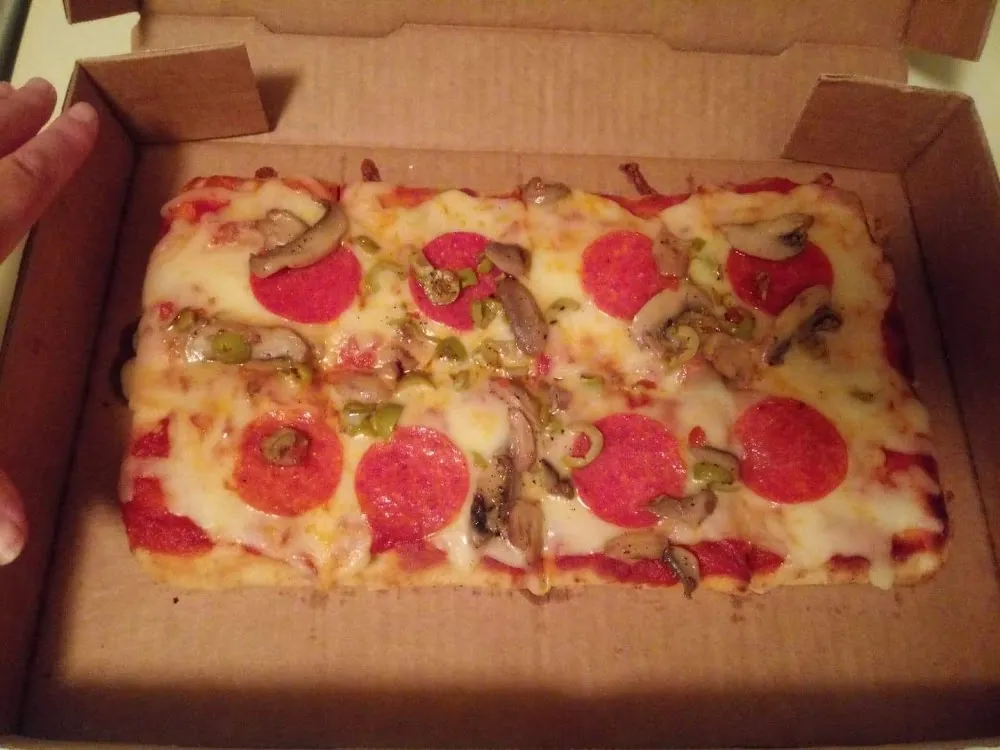 Flatbread Pizza with Pepperoni